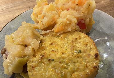 Kichererbsen-Reesling mit orientalischem Kartoffel-Möhrenstampf und Apfelchutney