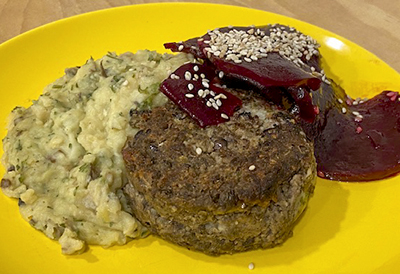 Kartoffel-Pilzpüree und Rote Bete